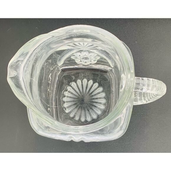 Anchor Hocking Glass Pitcher Small 40 Oz Pressed Square Star Handle Pour Spout - Picture 6 of 9